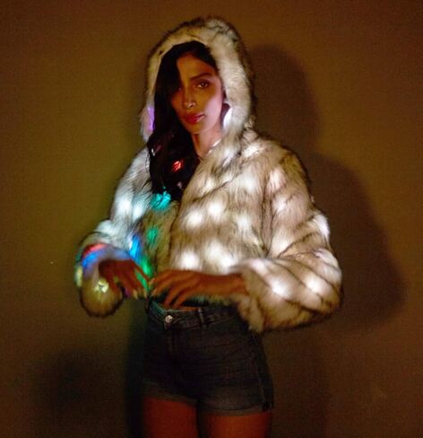Women's Mens 15 Color LED Overlength Faux Fur Coat Light Up Rave Long Outwear Fancy Dress Party Performence Cosutme in Kuwait