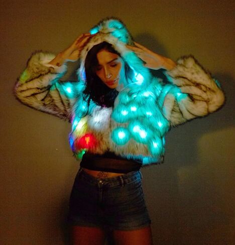 Women's Mens 15 Color LED Overlength Faux Fur Coat Light Up Rave Long Outwear Fancy Dress Party Performence Cosutme in Kuwait