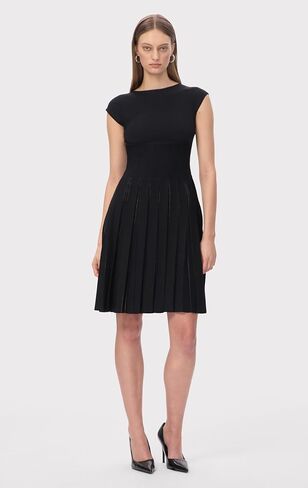 Hervé Léger Herve Leger, The Annabel Dress in Saudi Arabia