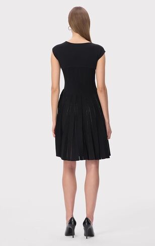 Hervé Léger Herve Leger, The Annabel Dress in Saudi Arabia