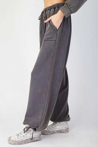 Easel The Weekend Wonder Mineral Wash Lounge Pants in Kuwait