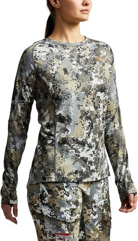 SITKA Gear Women's Hunting Core Lightweight Camo Crew Long Sleeve Shirt in Kuwait