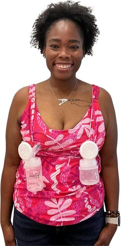 Sarah Wells Hands Free Pumping and Nursing Swim in Kuwait