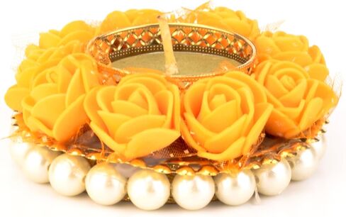 ضياء ديكور لغرفة تخزين الحرف اليدوية مع حامل شموع صغيرة لجميع المواسم الاحتفالية. in Kuwait