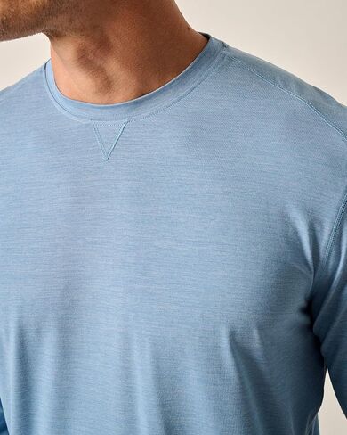 johnnie-O Basin Performance UPF Long Sleeve Sun Shirt in Kuwait