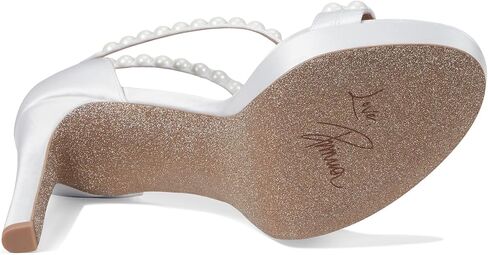Naturalizer Women's LOVE3 Heeled Sandal in Saudi Arabia