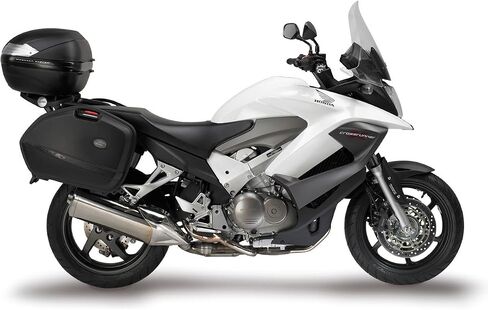 GIVI Sport-T Tanklock Tank Bag (6 Liter - ST611), Black in Saudi Arabia