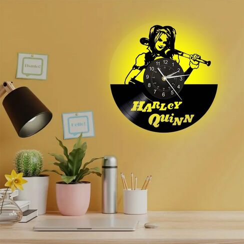 ساعة حائط من الفينيل LED لتزيين المنزل، والكريسماس، والهالوين وغيرها من ديكورات الحفلات، وتصميم المكان، وعرض فن الطاولة. in Kuwait