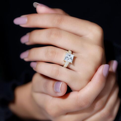 Certified Moissanite 8mm Princess Cut Engagement Ring, D-Vs1 Quality, Moissanite Solitaire Ring - With Jewelry Box in Kuwait