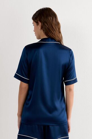 Woman's Menswear Cut Short Sleeve Silk Shirt in Kuwait