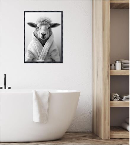 Kate and Laurel Sheep Bathroom Art Pafel Robe Robe Black and White Canvas Wall Art By The Creative Bunch Studio 18 × 24 Sylvie Beaded Black ، غريب الأطوار ، فنون الفكاهة لديكور الجدران ، غرفة المعيشة in Saudi Arabia