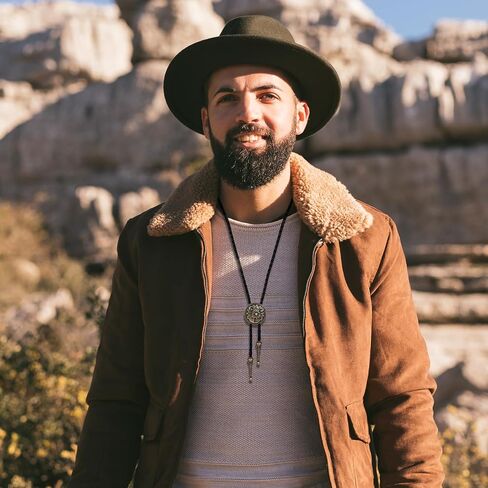 2 PCS Bolo Tie للرجال ، رعاة البقر الغربية قلادة مصنوعة يدويًا من الجلد الرئوي الرجعية على غرار البولو للنساء in Kuwait