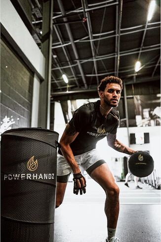 POWERHANDZ Basketball DRIBBLESLEEVE - غلاف كرة السلة قابل للإزالة ومضاد للقبضة لتحسين التحكم في الكرة والمراوغة in Saudi Arabia