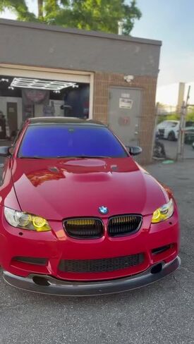 United - Chameleon Movie 15 ٪ VLT Dark Purple Color Front Windshield Tint UV Heat يمنع طريقًا واحدًا in Kuwait