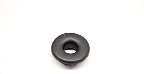 هوندا 83504-GE0-000 Grommet ، RR. غطاء in Kuwait