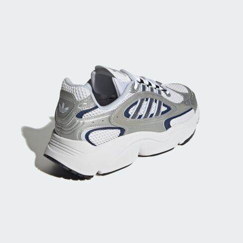 حذاء Adidas للسيدات OZMILLEN باللون البيج/الأبيض، حذاء رياضي/أحذية رياضية-IG9113-مقاس 7 in Saudi Arabia