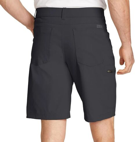 Eddie Bauer Men Upf 50+ كلاسيكي Fit Fit Stretch Lightweight Tech Short in Saudi Arabia