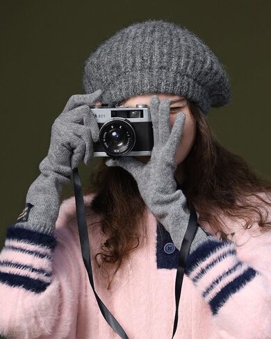 Winter Warm Wool Touch Screen Long Knitted Gloves for Women in Saudi Arabia