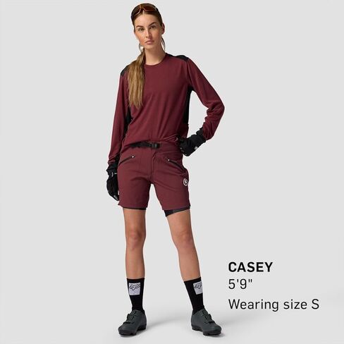 Backcountry ، Slickrock 7in دراجة قصيرة - نساء in Kuwait