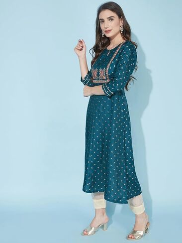 كورتا مستقيمة للسيدات من SIRIL مطرزة بالحرير ومطبوعة بالرقائق المعدنية in Kuwait