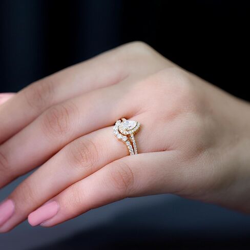 خاتم الخطوبة على شكل كمثرى معتمد من Moissanite 4x6 مع مُحسّن ، جودة D-VS1 ، مجموعة خاتم الزفاف Moissanite in Saudi Arabia