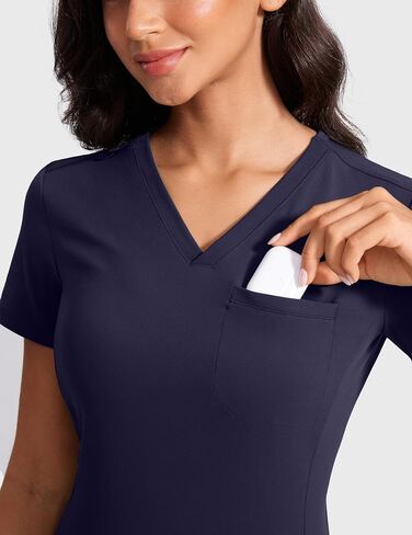 قمم فرك V -neck للنساء - قمصان فرك ناعمة مع قميص طبية جيب Slim Fit Workwear in Kuwait