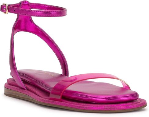 Jessica Simpson Women's Betania Flat Sandal in Saudi Arabia