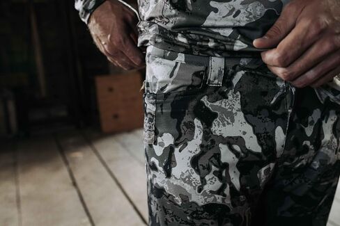 Muddy Outdoors Men's Standard TRX Lightweight Pant/Mossy Oak Bottomland/Large in Kuwait