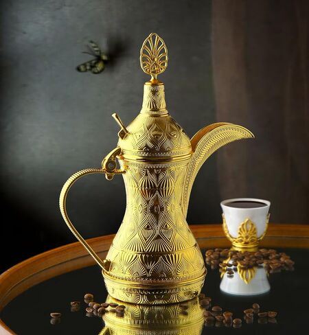 Alisveristime Decorative Zamac Dallah Pitcher – Elegant Ottoman & Middle Eastern-Inspired Metal Coffee Pot for Home Décor (9.84" x 7.87" x 3.94") (Gold) in Kuwait