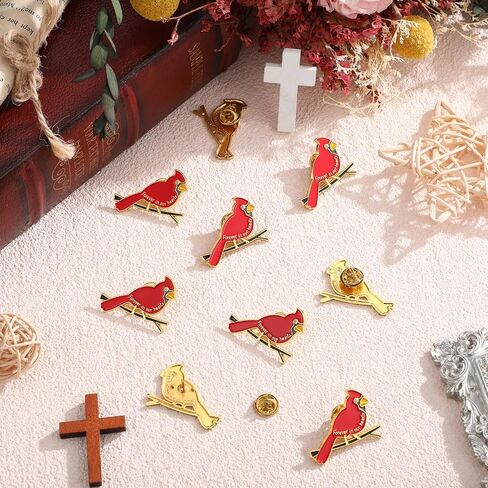 دبابيس علامة الكاردينال ميموريال دبابيس جنازة مسيحية إلى الأبد في قلوبنا Red Cardinal Memorial Alloy Brooch Metal Funeral Cross Favors for Mourning Daymbrance in Saudi Arabia