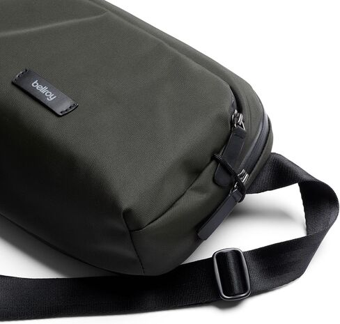 Bellroy Transit Sling (حقيبة Crossbody 5 لتر مع تنظيم داخلي ، حزام قابل للتعديل ، وتصميم مقاوم للطقس) in Saudi Arabia