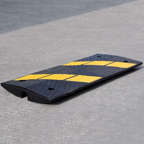 2 Pack Heavy-Duty Rubber Curbside Bridge Ramp, Vehicle Car Driveway Ramp, Rubber Threshold Bridge Tracks Curb Ramps for Car Truck Scooter Bike Motorcycle Wheelchair Mobility (2 Pack) in Kuwait
