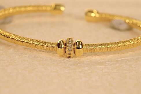 Cuffs Bracelet for Women Minimalist Gold Coil Craft Cuff Bracelet Italian Coil Craft Handmade Jewelry Christama Birtherday Gift in Saudi Arabia