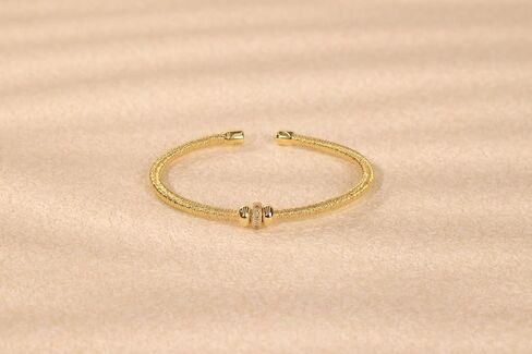 Cuffs Bracelet for Women Minimalist Gold Coil Craft Cuff Bracelet Italian Coil Craft Handmade Jewelry Christama Birtherday Gift in Saudi Arabia