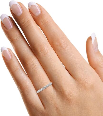 Savearth Diamonds 1/2 CTTW Round Cut Lab الذي خلق Moissanite Diamond Half Eternity Ring القابلة للتكديس للنساء في 14K الذهب على الفضة الاسترليني (Clarity VVS1 ، 0.50 CTTW) in Kuwait