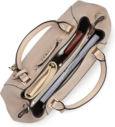 GUESS Emera Girlfriend Satchel in Kuwait
