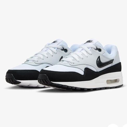 أحذية Nike Air Max 1 Big Kids (DZ3307-106 ، بلاتين أبيض/أسود) 1.5 in Saudi Arabia