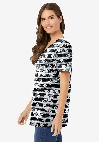 امرأة ضمن حجم زائد الحجم مثالي مطبوع قصير الأكمام in Kuwait