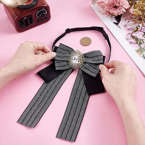1pc ربطة عنق سوداء مخططة القوس قابلة للتعديل Rhinestone Bowtie Fashion Ribbon Ribbon Tie قبل ربط علاقات المرأة المربوطة للنساء للنساء موحد Cosplay Office Office Oper in Saudi Arabia