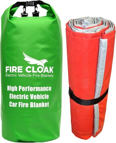 XL Car Fire Blanket | شاحنات بطانية النار ، شاحنات ، وسيارات الدفع الرباعي | يناسب Tesla Cybertruck | صنع في المملكة المتحدة | تحتوي على حرائق ودية للبيئة | استخدام واحد in Kuwait