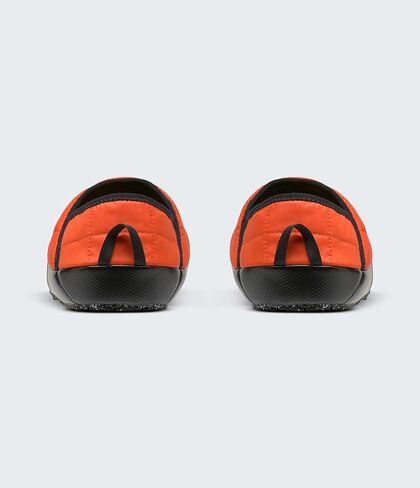 الوجه الشمالي للرجال Thermoball Traction Mule v Winter in Kuwait