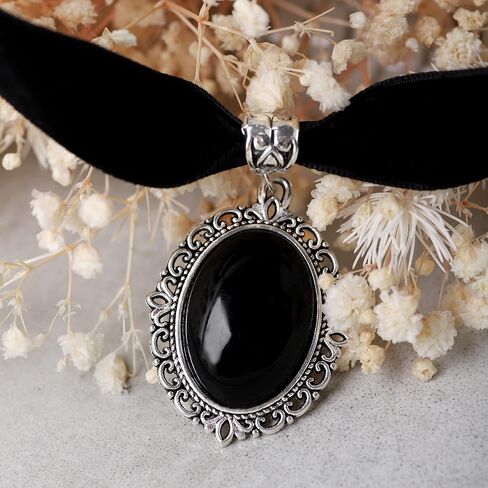 Sacina Black Velvet Victorian Choker, Black Choker, Goth Gothic Necklace, Vintage Necklace, Costume Jewelry, Halloween Christmas Jewelry Gift for Women in Saudi Arabia