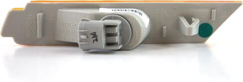 Genuine GM Parts 92246244 Passenger Side Front Marker Light Assembly in Saudi Arabia