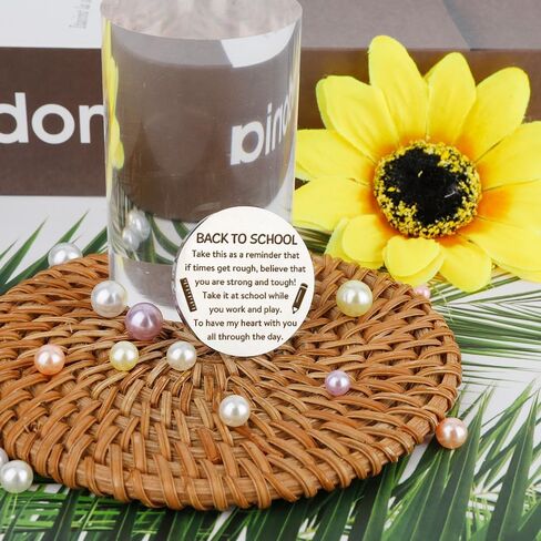 العودة إلى هدايا المدارس عناق الجيب اليوم الأول من هدايا المدارس للمعلمين الطلاب المراهقين الفتيات يرحبون بالعودة in Kuwait