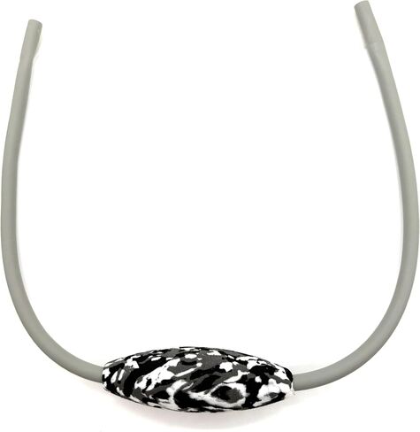 Neckz العائم حزام شمسي للرجال والنساء يستخدمون أثناء صيد الأسماك أو القوارب أو السباحة ، وتجنيب الطراز الشمسي العائم الملون in Kuwait