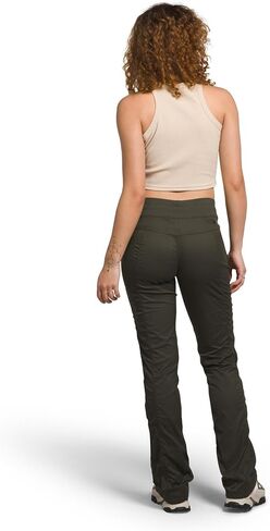 بنطال Aphrodite 2.0 للسيدات من THE NORTH FACE (مقاس قياسي ومقاس كبير)، أزرق داكن، 1X عادي in Kuwait