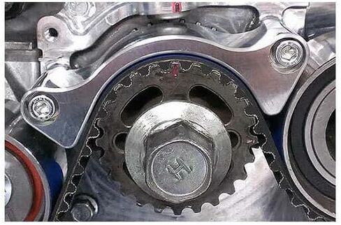 دليل حزام توقيت IAG Performance V2 لـ Subaru WRX 2002-14 ، 04-21 STI ، 05-09 Legacy GT & 04-08 Forester XT (Black Finish) in Kuwait
