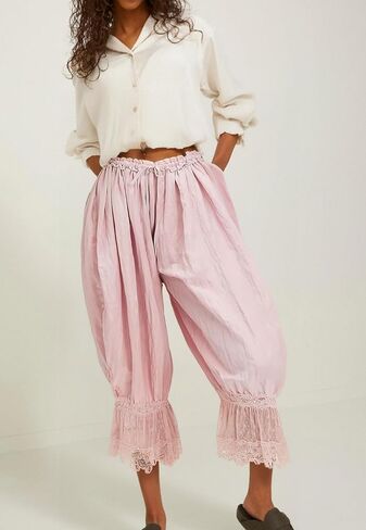 Cropped Lace Pants for Women Ruffle Long Bloomers Flare Lace Trim Pantaloons Vintage Capri Bloomer Pants in Saudi Arabia