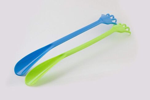 Back Scratcher with Shoe Horn Long Handle Each 19.5" Long Handled Shoe Horn with Hand Shaped Backscratcher is Perfect for Itchy Backs and Putting on Shoes While Standing (Blue and Green, 2 Pack) in Kuwait
