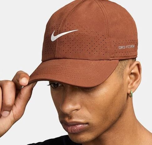 Nike Dri -Fit Adv Lightweight Wicking Wicking Hat - للجنسين in Saudi Arabia